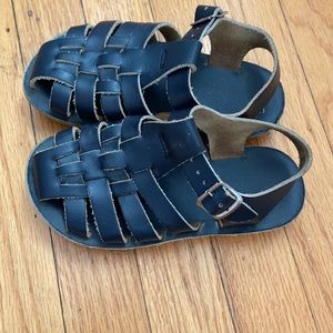 Saltwater sandals